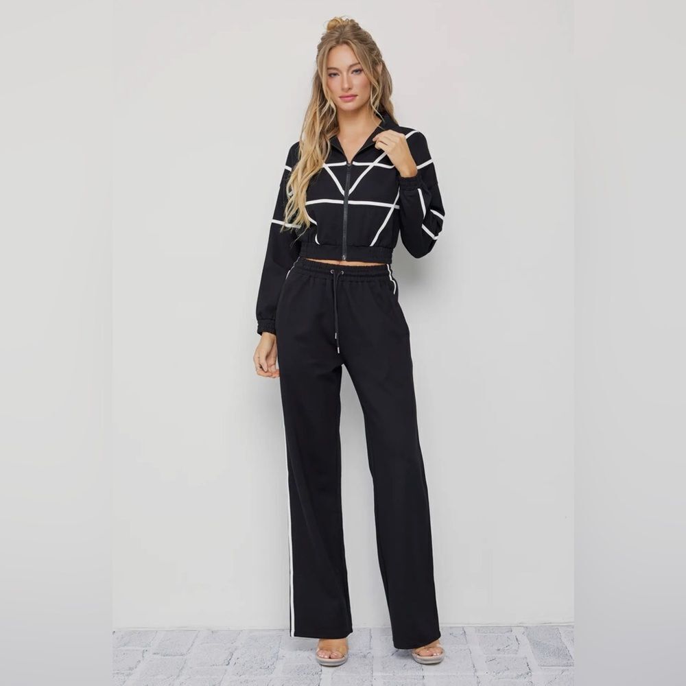 Jackie Black Women's Sweatsuit Set